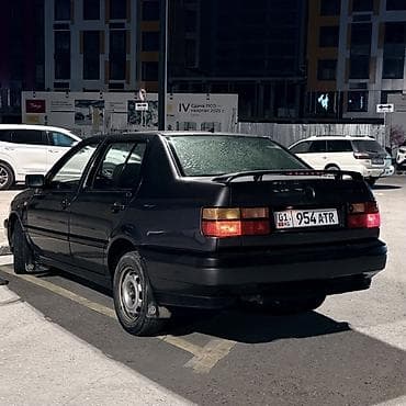 golf 2 8: Volkswagen Vento: 1994 г., 1.8 л, Ручные, Бензин, Седан — 4