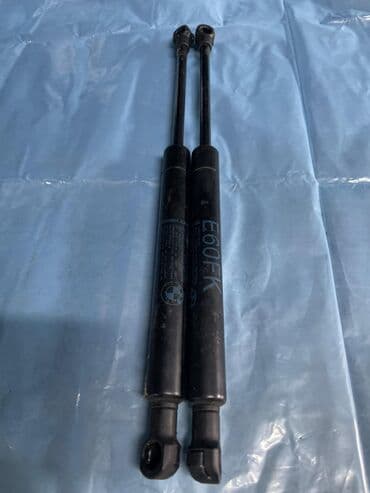 фары на краун: Трос капота BMW, Б/у, Оригинал — 1