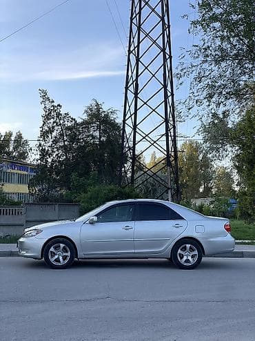 машина в идеальном состоянии: Toyota Camry: 2005 г., 2.4 л, Автомат, Бензин, Седан — 2