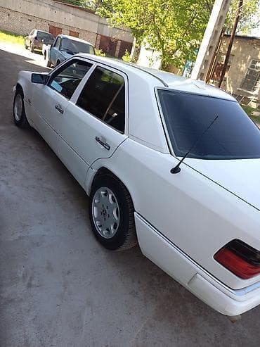 двигатель на мерседес 124 в бишкеке: Mercedes-Benz W124: 1993 г., 2 л, Механика, Бензин, Седан — 5