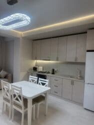 дом асанбай: 2 бөлмө, 67 кв. м, Элитка, 2 кабат, Дизайнердик ремонт — 2