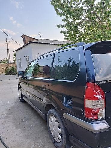 форд гэлакси: Mitsubishi Space Wagon: 2001 г., 2.4 л, Ручные, Бензин, Минивэн — 5