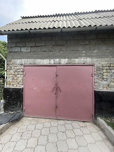 Кыймылсыз мүлк: Продаю участок с домомв очень перспективном месте,верх города . 5.02 — 7
