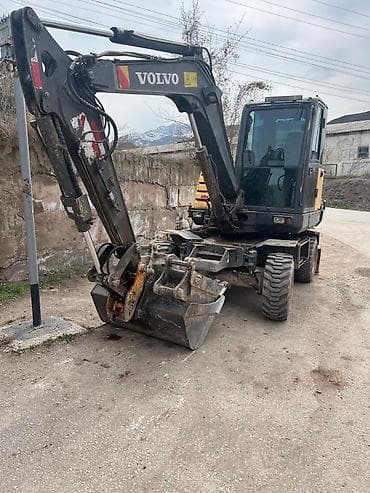 вольво робот тягач: Экскаватор, Volvo, Колесный — 5