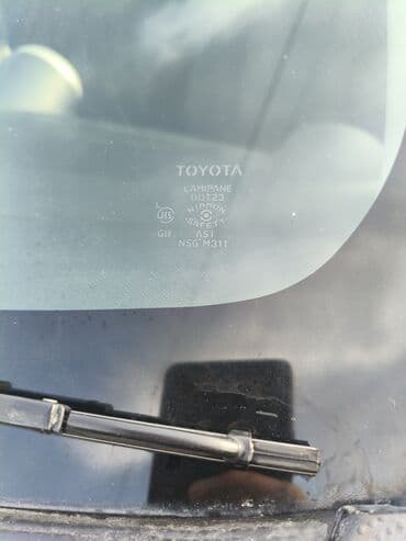 домкрат для джипа: Toyota ist: 2003 г., 1.3 л, Автомат, Бензин, Хэтчбэк — 7