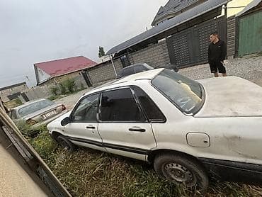 90: Mitsubishi Galant: 1992 г., 1.8 л, Механика, Бензин, Седан — 4