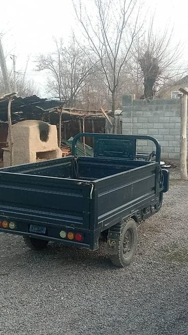 Легкий грузовик