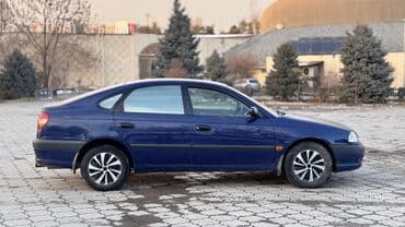 Продажа авто: Toyota Avensis: 2002 г., 1.8 л, Механика, Бензин, Лимузин — 3