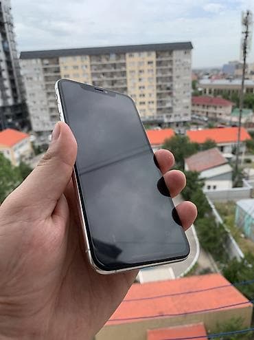 10 iphone: IPhone Xs Max, Б/у, 256 ГБ, Белый, 89 % — 1