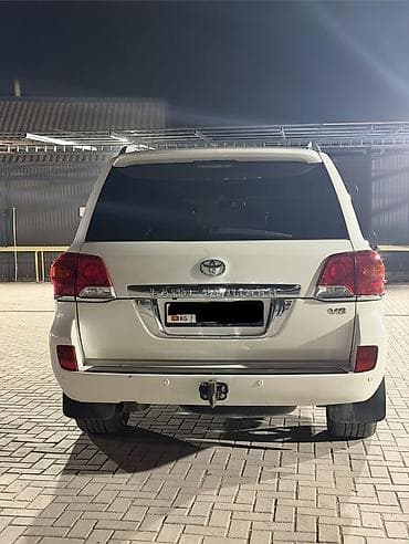 резина 14 с: Toyota Land Cruiser: 2013 г., 5.7 л, Автомат, Газ, Внедорожник — 6