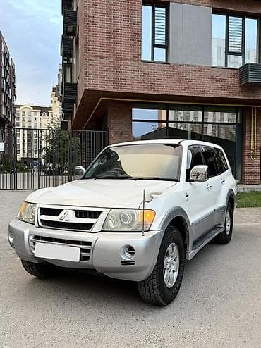 Mitsubishi Pajero: 2003 г., 3 л, Автомат, Бензин, Внедорожник — 4