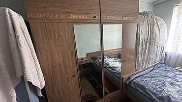 мебел горка: Гарнитур для гостиной и спальни в классическом стиле, ЛДСП под тёплое — 3