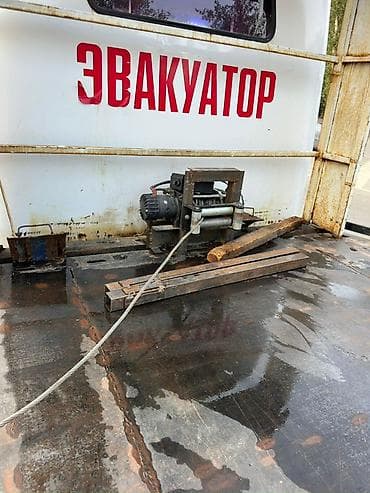 форсунки омывателя стекла: С лебедкой — 3