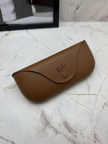 лион обувь бишкек: Ray-Ban Wayfarer 
Первое поколение 
Состояние хорошое — 2