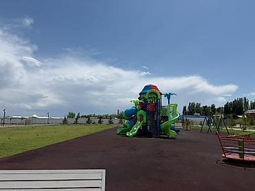 на берегу: Сдаю 1 комн кв в селе Кош-кол, в Alfa white resort, по соседству с — 4