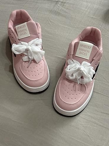 Состояние: новые Кроссовки SPORTXY Fashion Shoes - Цвет: розовый с