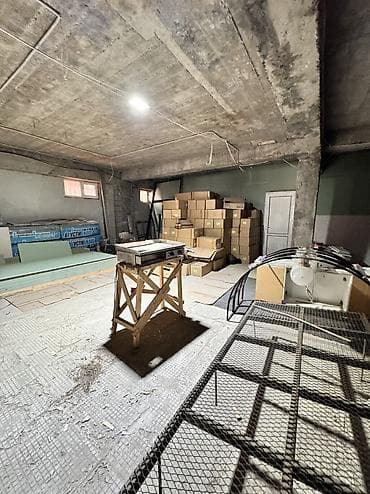 по горького: Аренда офисов, 190 м², 1 линия — 7