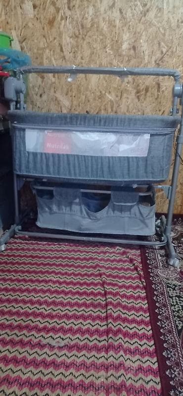 бала бешик: Плюшевый мишка большого размера + телевизор SUPRA + детская — 3