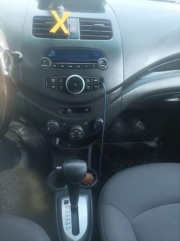 chevrolet comaro: Chevrolet Spark: 2011 г., 1 л, Ручные, Бензин, Хэтчбэк — 5