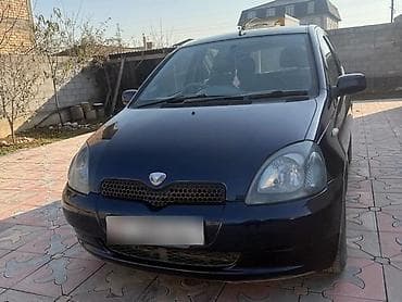 Toyota Vitz: 2001 г., 1 л, Автомат, Бензин, Хэтчбэк