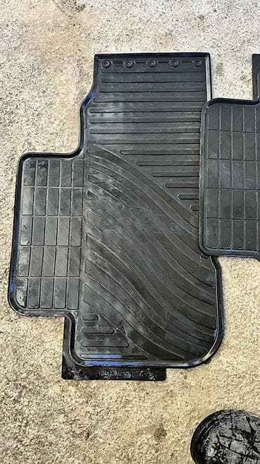 из дубая: Плоские Резиновые Полики Для салона Toyota, цвет - Черный, Самовывоз, Платная доставка — 4