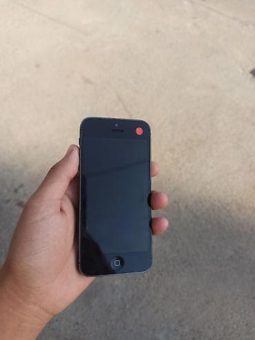 iphone 5s бу: IPhone 5s, Б/у, 16 ГБ, Черный — 2
