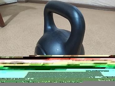 Гиря для домашних тренировок - Материал: металл с гладким защитным