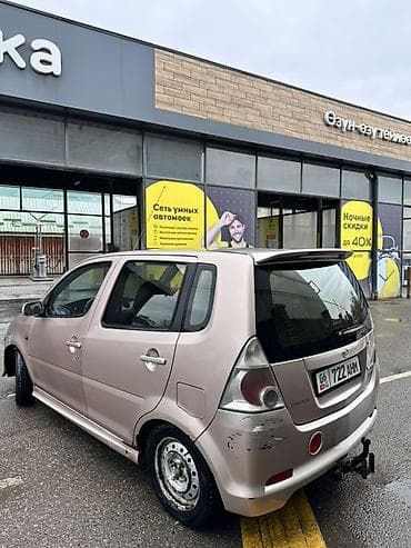 sprinter 4 4: Daihatsu YRV: 2004 г., 1.3 л, Автомат, Бензин, Хэтчбэк — 6