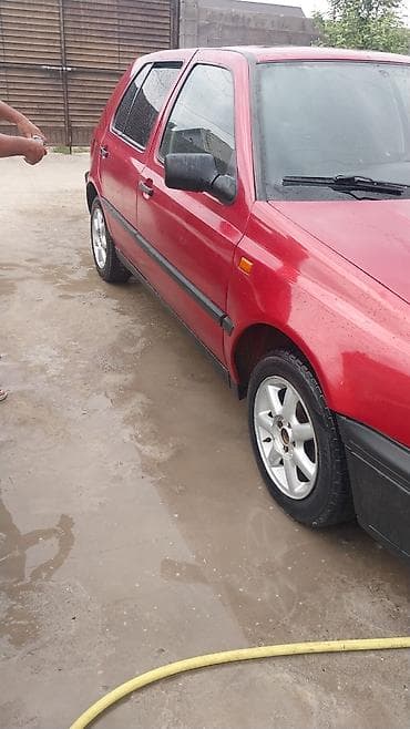 Volkswagen Golf: 1995 г., Хэтчбэк at lalafo.kg Volkswagen Golf: 1995 г., Хэтчбэк