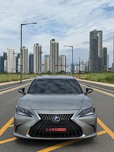 ноускат марк 2: Lexus ES: 2021 г., 2.5 л, Вариатор, Гибрид, Седан — 2