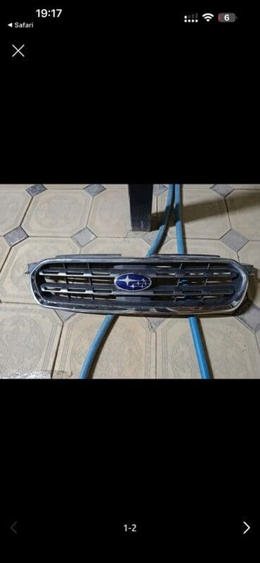 Решетка радиатора Subaru Оригинал