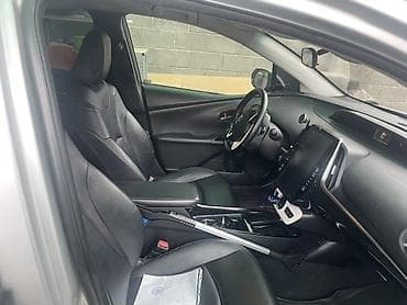 Toyota: Toyota Prius: 2017 г., 1.8 л, Гибрид, Хэтчбэк — 5