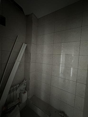 квартира бишкек 1: 1 бөлмө, 45 м², Элитка, 2 кабат, Даяр ПСО (өзү оңдоп түзөтүп бүтүү үчүн) — 9