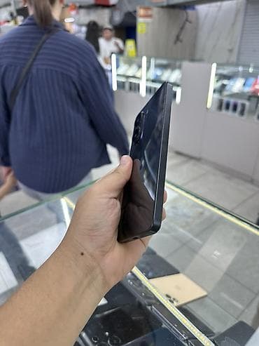 poco 4 gt: Poco X7 Pro, Б/у, 256 ГБ, цвет - Черный, 1 SIM, 2 SIM — 4