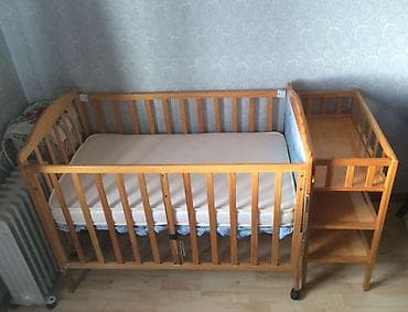 Продаю детскую кровать. Матрас в комплекте