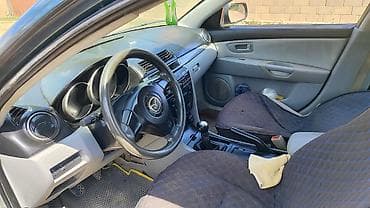 audi a4 2004: Mazda 3: 2006 г., 1.6 л, Механика, Бензин, Седан — 5