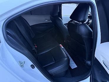 mark 2 110: Toyota Corolla: 2020 г., 1.8 л, Автомат, Гибрид, Седан — 9