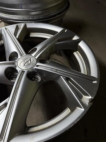 шины зимние 205 60 16: Литые Диски R 16 Hyundai, Комплект, отверстий - 5, Б/у — 6