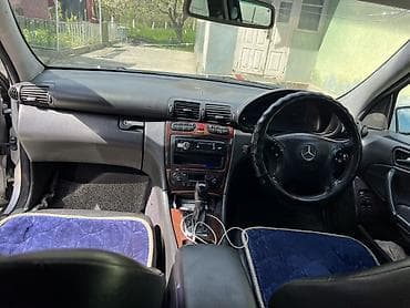 tom ford: Mercedes-Benz C-Class: 2001 г., 2 л, Автомат, Бензин, Седан — 5