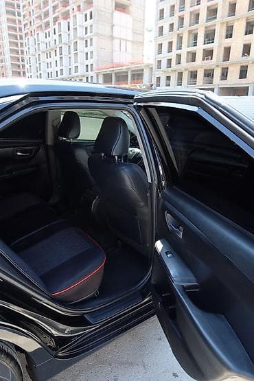 Toyota Camry: 2016 г., 2.5 л, Автомат, Бензин, Кроссовер — 7