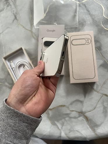 камерофон: Google Pixel 9 Pro, Новый, 128 ГБ, цвет - Белый, 1 SIM, eSIM — 2