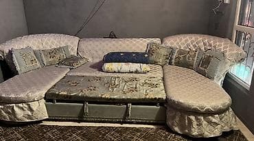 Угловой диван, C подушками