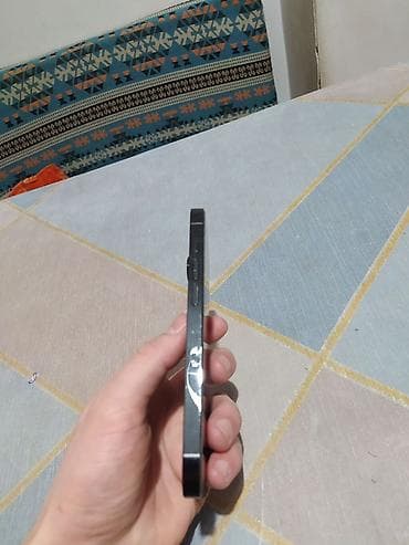 9 pro: IPhone 14 Pro, Б/у, 128 ГБ, Черный, 78 % — 3