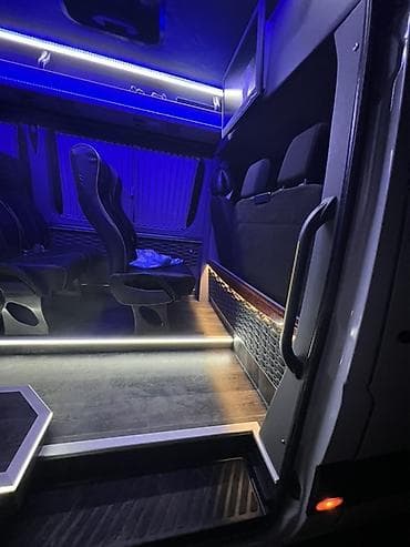 планета спорт: Mercedes‑Benz Sprinter микроавтобус VIP-класса (удлиненная и высокая — 6