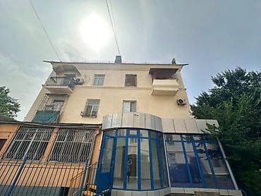 3 комнаты, 70 м², Сталинка, 3 этаж, Евроремонт at lalafo.kg 3 комнаты, 70 м², Сталинка, 3 этаж, Евроремонт