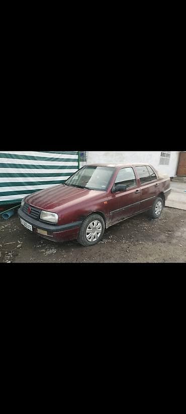 бак мерс: Volkswagen Vento: 1992 г., 1.8 л, Кол менен иштөөчү, Бензин, Седан — 3