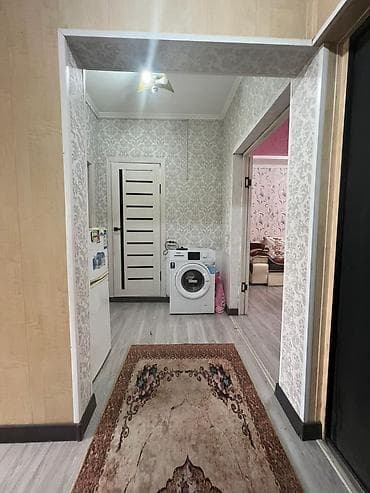 rent flat: 2 комнаты, 50 м², 104 серия, 1 этаж — 4