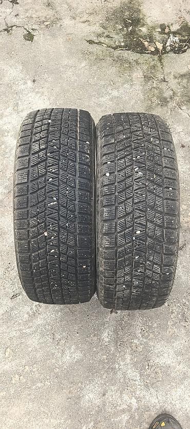 шины липучки: Пара бриджстоун 2000. пара капсен в одном месте стёрты, немного — 1