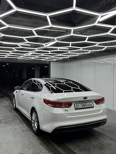 2017: Kia K5: 2017 г., 2 л, Автомат, Бензин, Седан — 4