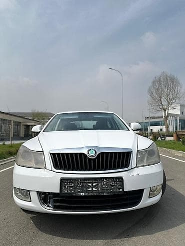 Унаа сатуу: Skoda Octavia: 2012 г., 1.6 л, Бензин, Лифтбек — 2